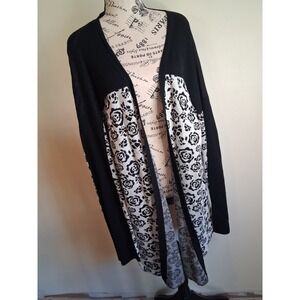Belldini Womens XL Black White Floral Rose Open Front Longline Cardigan Sweater